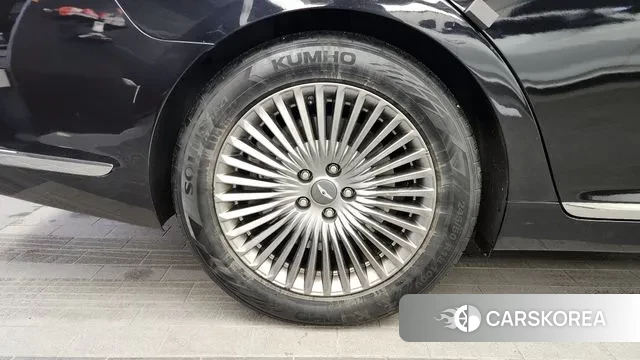 Genesis G90 id 3573022 из Кореи 15