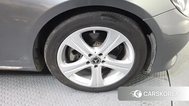 Mercedes-Benz E-Class W213 id 3656929 из Кореи 15