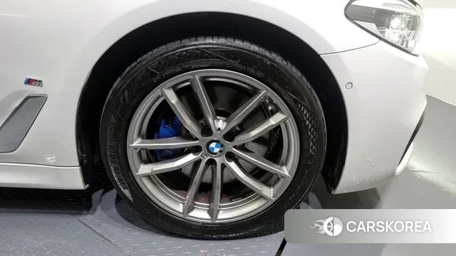 BMW 5 Series (G30) id 3238613 из Кореи 15