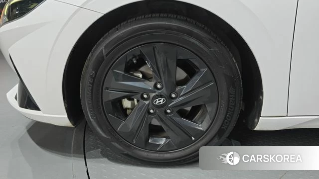Hyundai Avante Hybrid (CN7) id 4561173 из Кореи 15