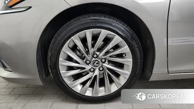 Lexus ES300h 7th generation id 3544583 из Кореи 15