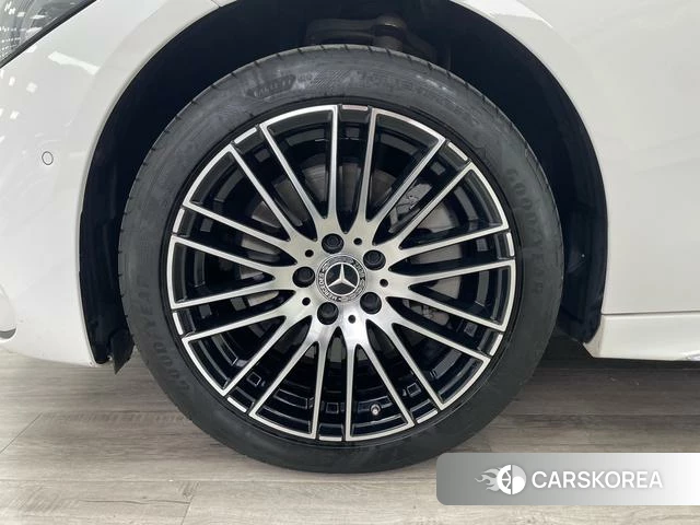 Mercedes-Benz Class C id 4277861 из Китая 21