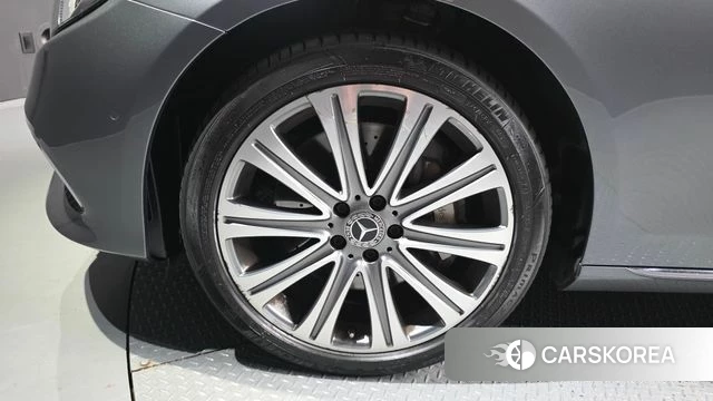 Mercedes-Benz E-Class W213 id 4416921 из Кореи 28