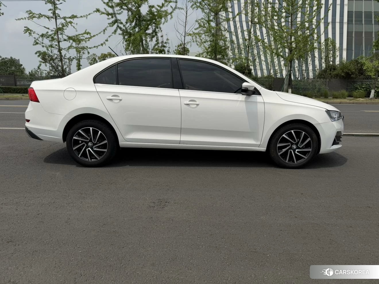 Skoda Xin Rui id 4479731 из Китая 12