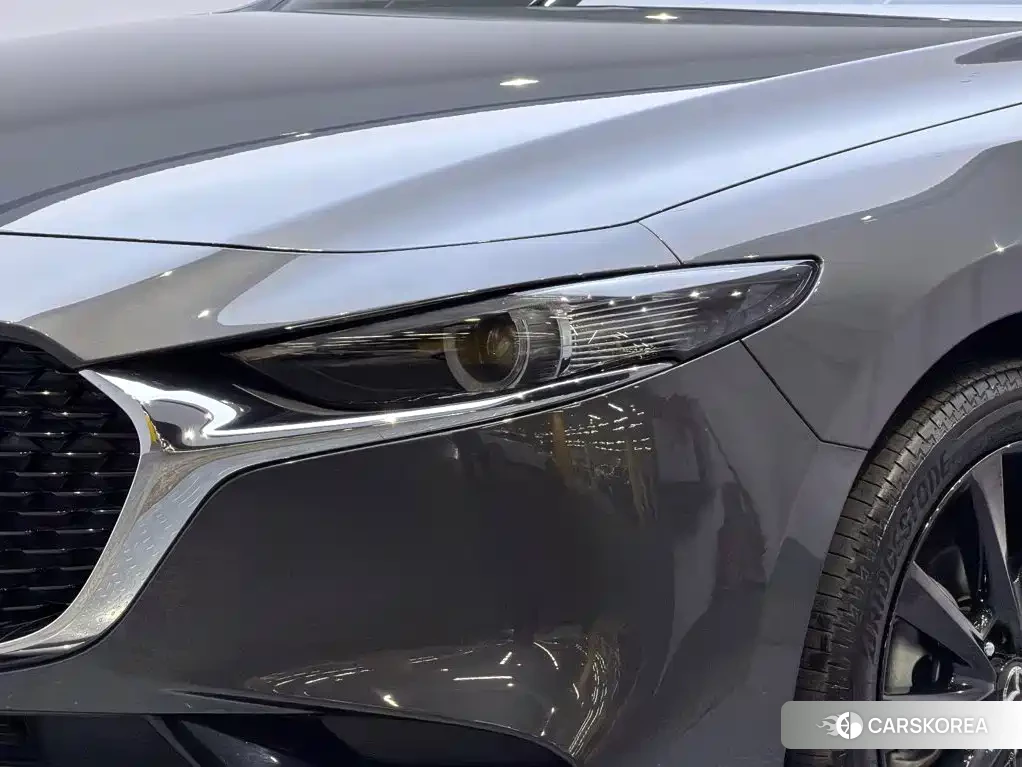 Mazda 3 id 4679518 из Китая 12