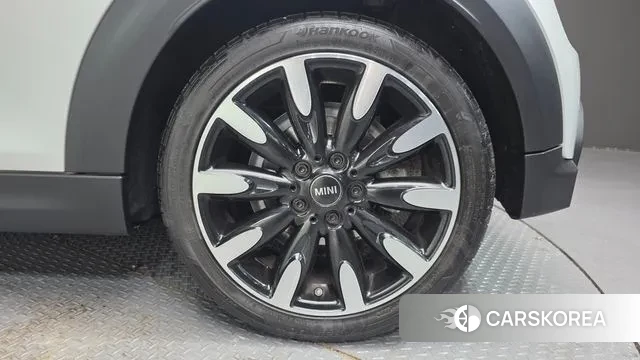 Mini Cooper S id 3735745 из Кореи 15