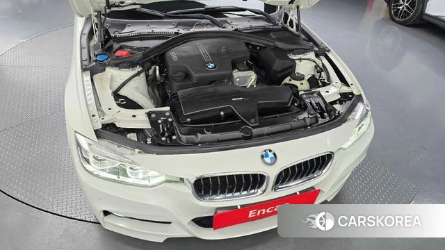 BMW 3 Series (F30) id 4536828 из Кореи 26