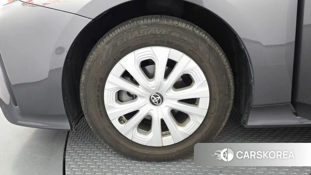 Toyota Prius 4th Generation id 4562982 из Кореи 15