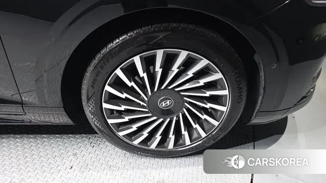 Hyundai Grandeur (GN7) id 3610726 из Кореи 15