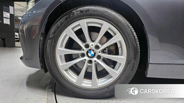 BMW 3 Series (F30) id 4180527 из Кореи 15