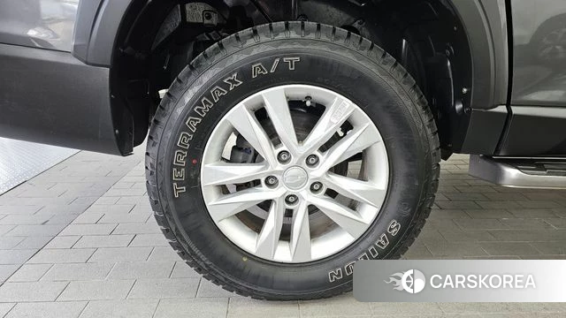 Ssangyong Rexton Sports id 3853611 из Кореи 15