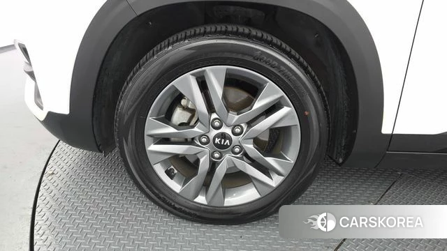 Kia Seltos id 4435156 из Кореи 27