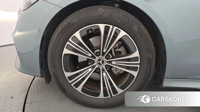 Mercedes-Benz E-Class W214 id 4729922 из Кореи 15