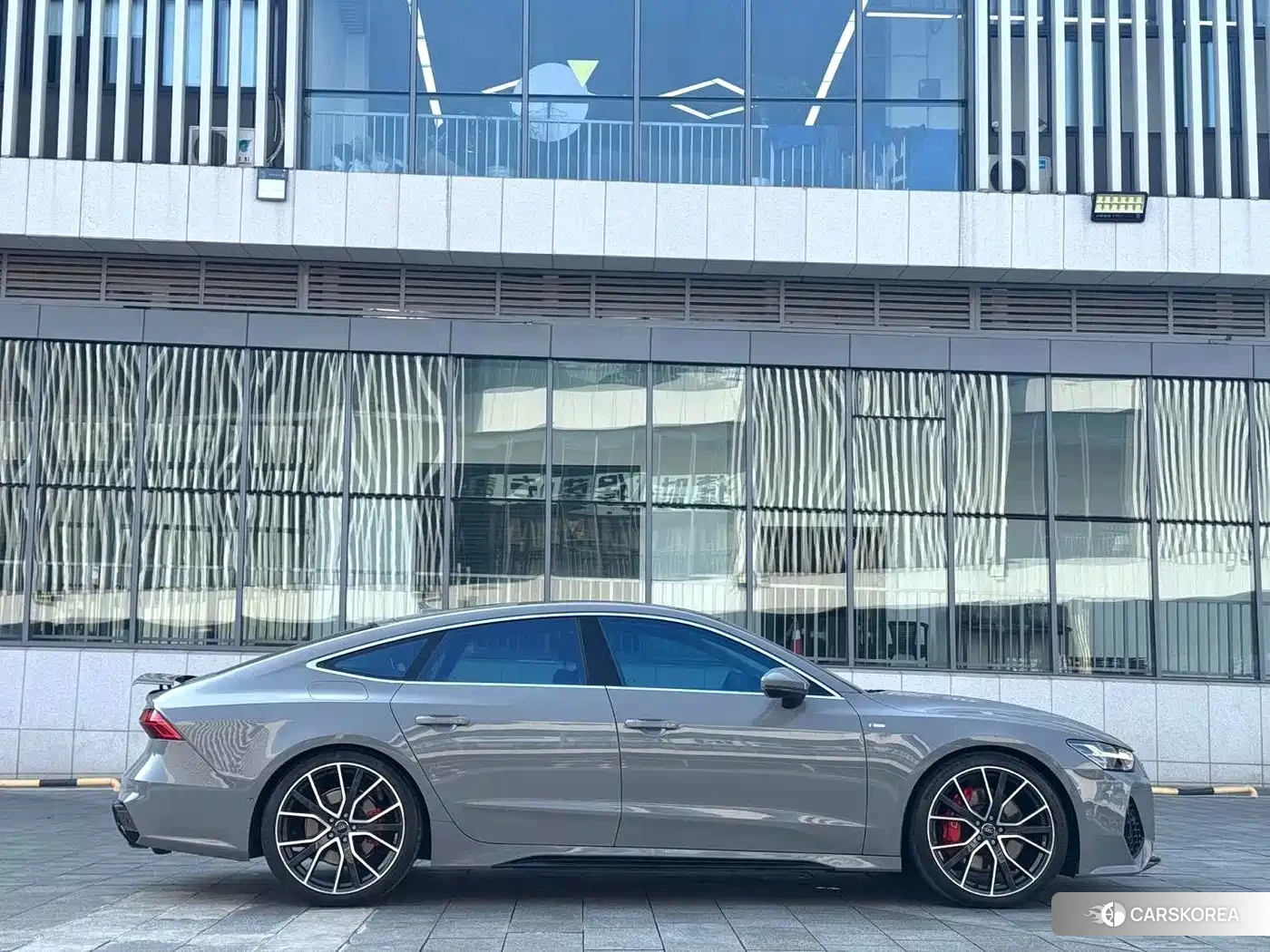 Audi A7 id 4607146 из Китая 10