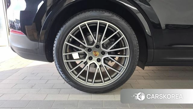 Porsche Cayenne (PO536) id 4422220 из Кореи 28