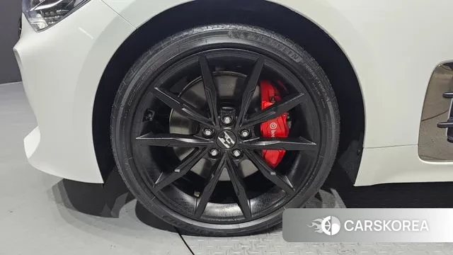 Kia Stinger Meister id 3680298 из Кореи 15