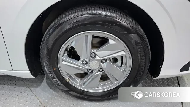 Hyundai The New Avante (CN7) id 2993275 из Кореи 15