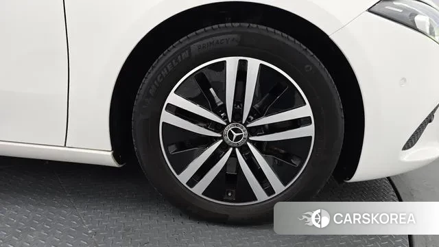 Mercedes-Benz A-Class W177 id 3760149 из Кореи 15