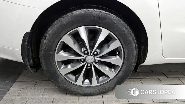 Kia All New Carnival id 3166566 из Кореи 15