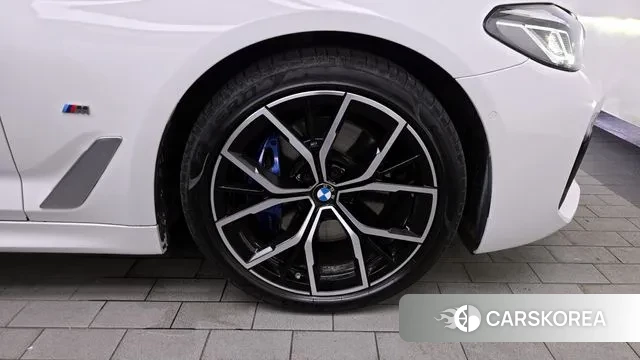 BMW 5 Series (G30) id 3012103 из Кореи 15