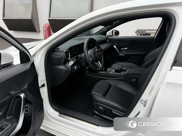 Mercedes-Benz Class A id 4291285 из Китая 10