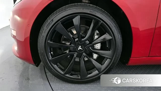 Tesla Model 3 id 3422468 из Кореи 15