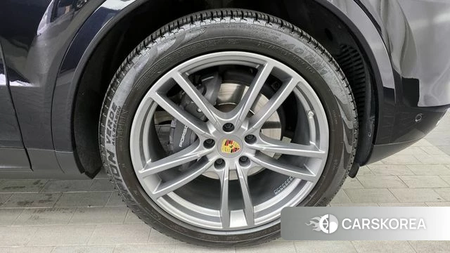 Porsche Cayenne (PO536) id 3819682 из Кореи 15