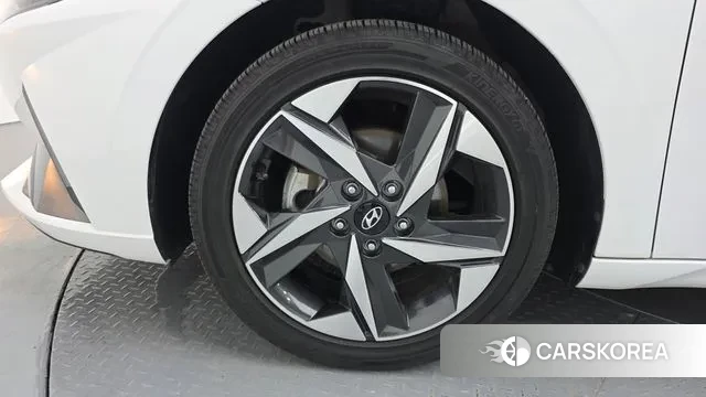 Hyundai Avante (CN7) id 3053165 из Кореи 15