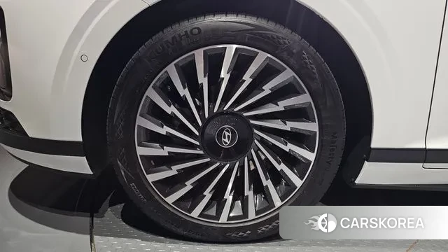 Hyundai Grandeur Hybrid (GN7) id 3278107 из Кореи 15