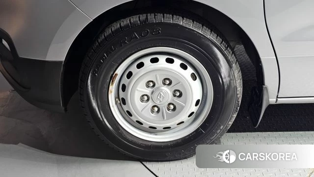Hyundai The New Grand Starex id 4477636 из Кореи 25