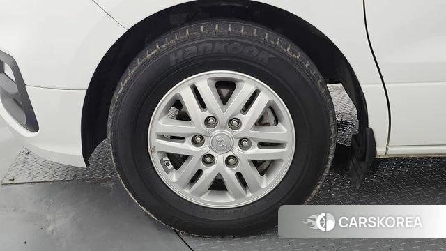 Hyundai The New Grand Starex id 4703465 из Кореи 15