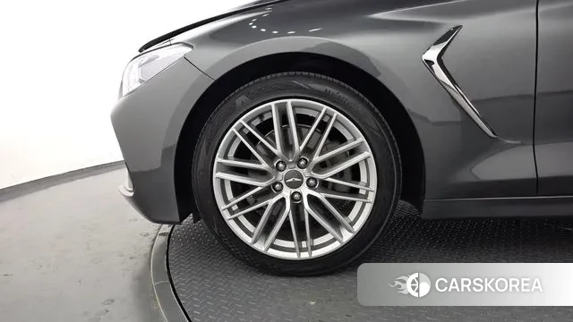 Genesis G70 id 3578429 из Кореи 15