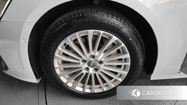 Audi A6 (C8) id 3676578 из Кореи 15