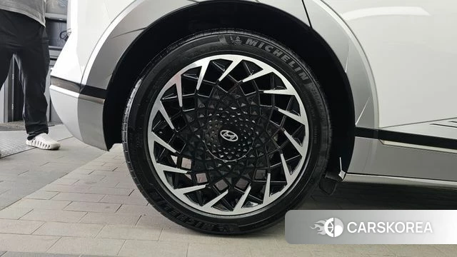 Hyundai Ionic 5 id 4593102 из Кореи 15