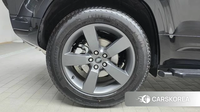 Land Rover Defender (L663) id 4279563 из Кореи 28