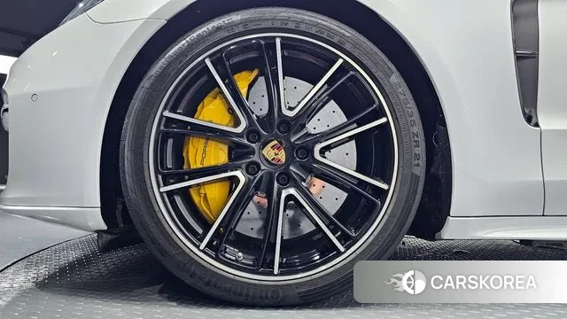 Porsche Panamera (971) id 2976824 из Кореи 15