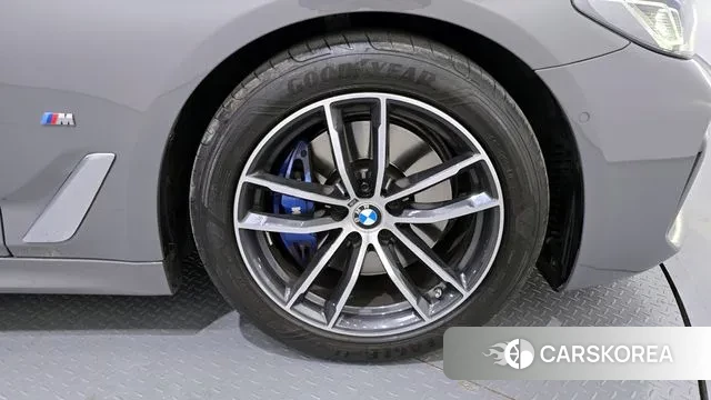 BMW 5 Series (G30) id 3366885 из Кореи 15