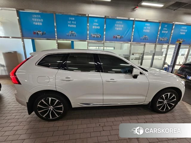 Volvo XC60 second Generation 2023 Белый из Кореи, фото 5