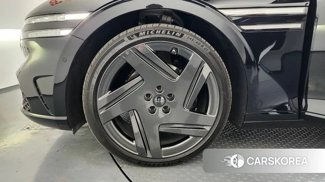 Genesis G90 (RS4) id 3896661 из Кореи 15