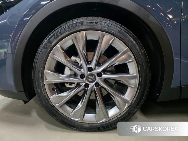 Toyota Crown Crossover id 3850168 из Кореи 12