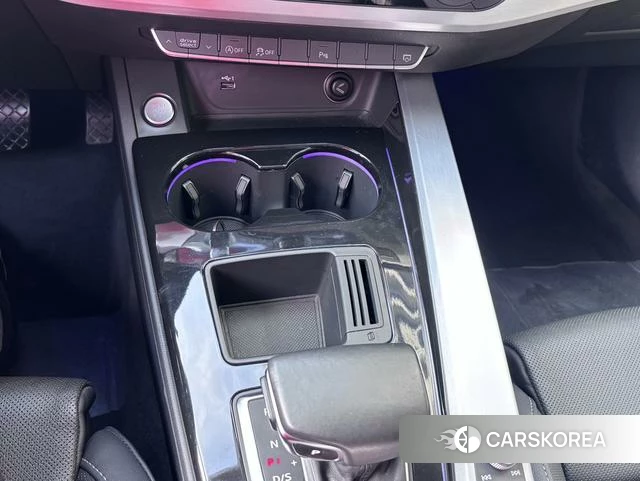 Audi A4L id 4277741 из Китая 8