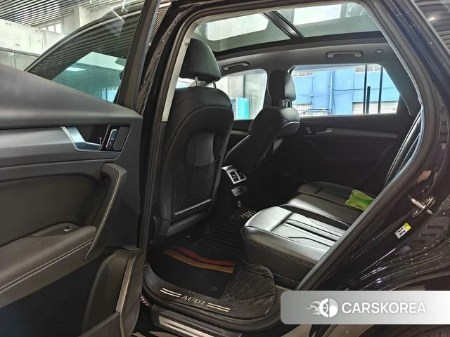 Audi Q5L id 4265167 из Китая 8