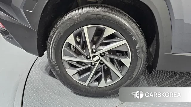 Hyundai Tucson (NX4) id 3665021 из Кореи 15