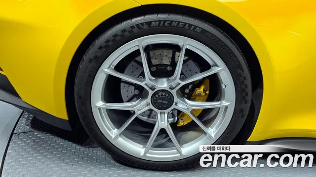 Porsche 911(992) id 2838099 из Кореи 15