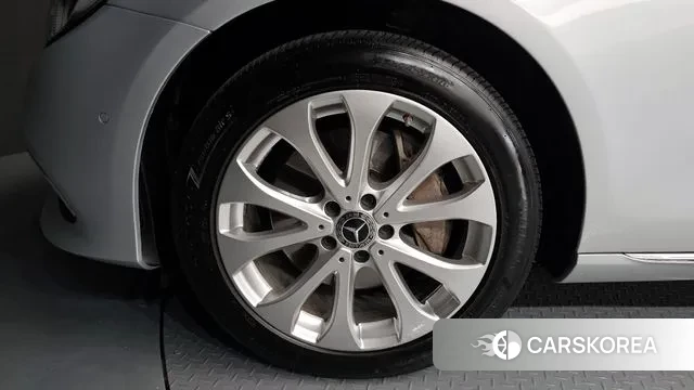 Mercedes-Benz E-Class W213 id 3631768 из Кореи 15