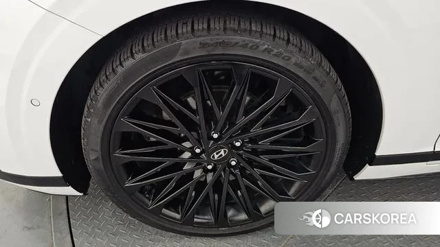 Hyundai Grandeur (GN7) id 3420801 из Кореи 15