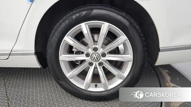 Volkswagen Passat GT (B8) id 3226845 из Кореи 15