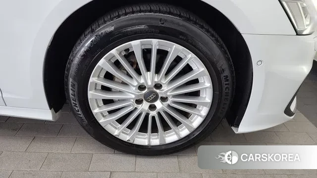 Audi A6 (C8) id 3004281 из Кореи 15