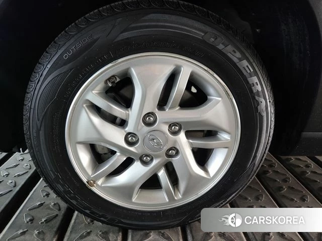 Hyundai Venue id 4310442 из Кореи 14