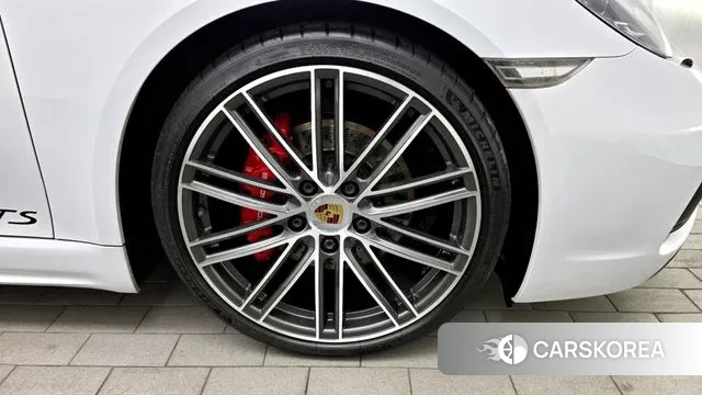 Porsche 718 Boxster id 3713738 из Кореи 15